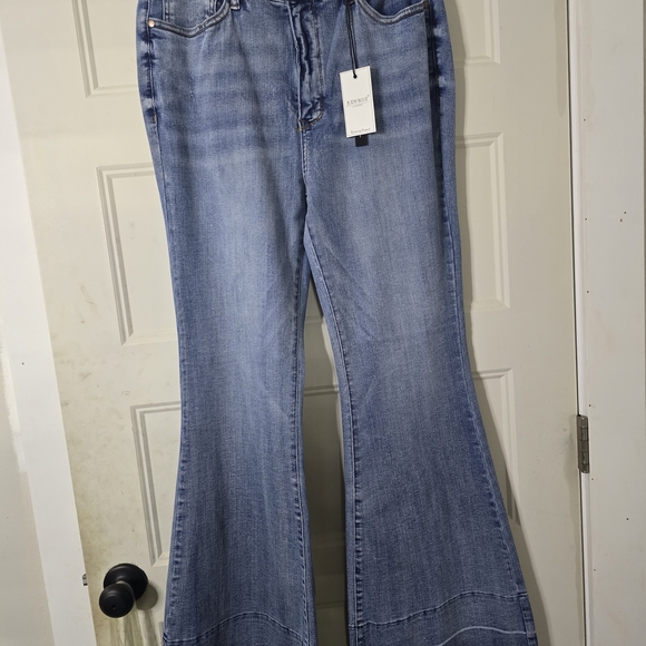 Judy Blue Denim - Judy Blue High Waist Flare Jeans